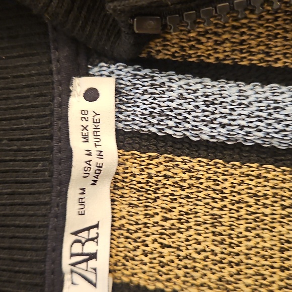 Zara Sleeveless Zip Neck Sweater Vest - Black, Tan & Light Blue sz Medium - Picture 4 of 9